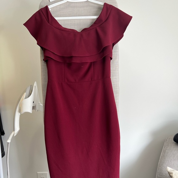 XS Le Chateau Occassion Dress - Picture 1 of 2